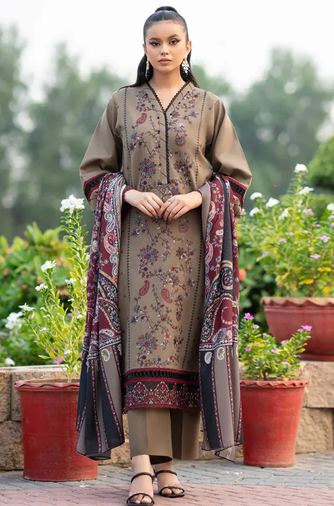 Lawn 3PC Embroidered With Digital Printed Jauqard Dupatta- 5238